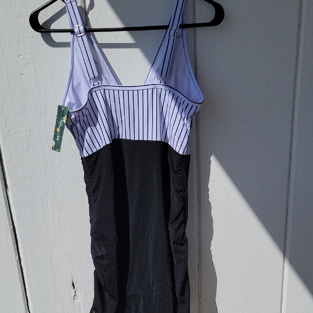 Striped Black and White One Piece Swimsuit With Shirred Sides Over Skirt - Picture 6 of 9